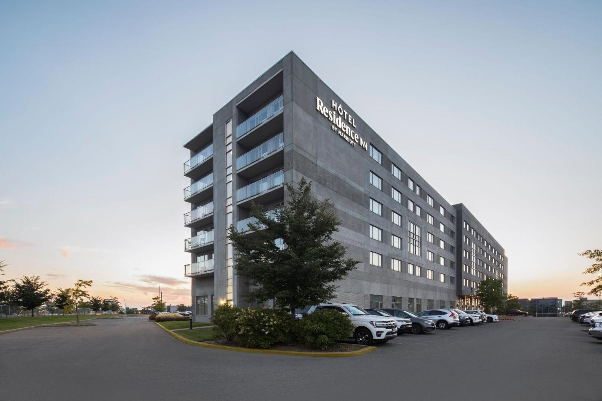 Residence Inn By Marriott Montreal Airport Dorval Exterior foto
