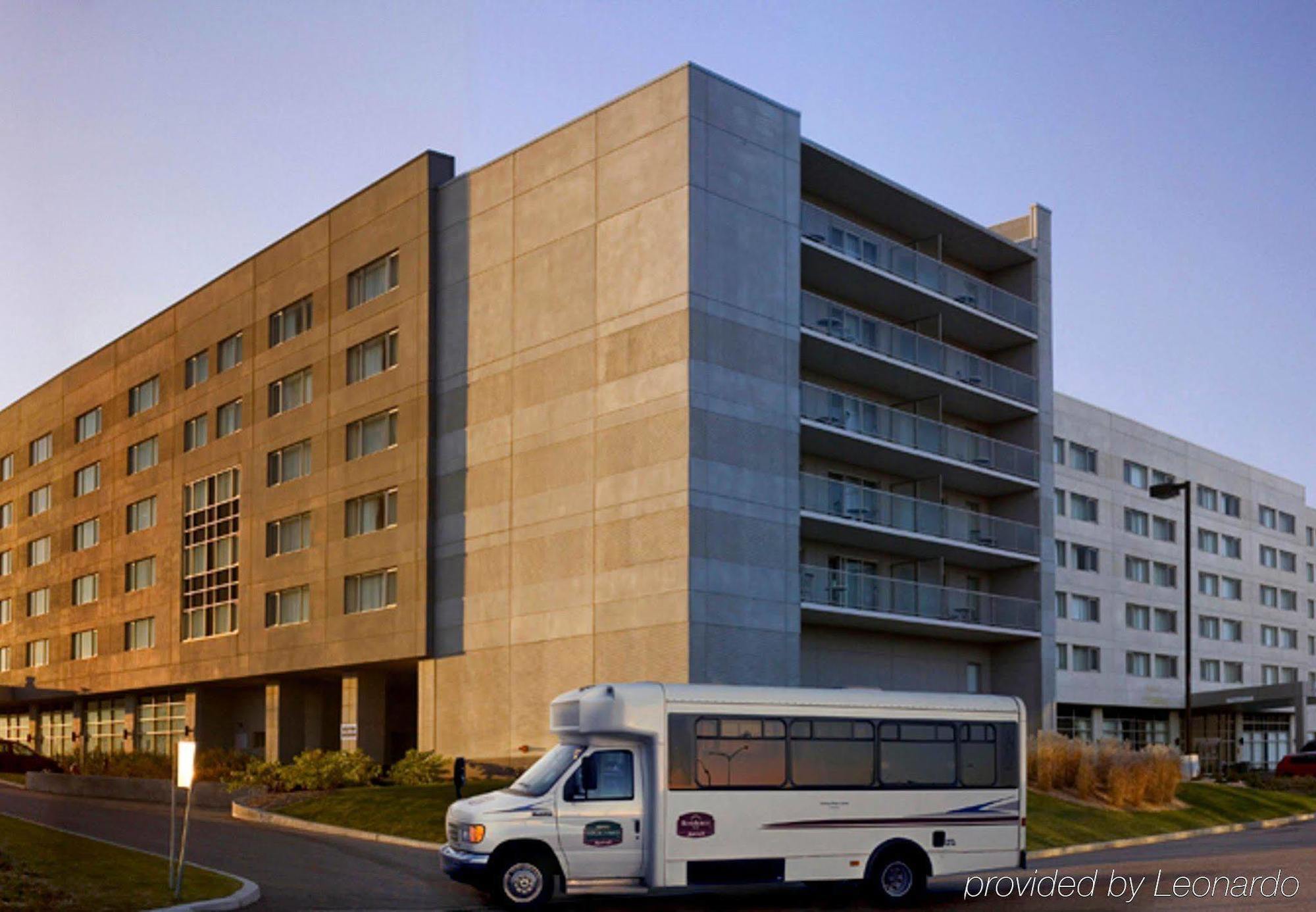 Residence Inn By Marriott Montreal Airport Dorval Exterior foto